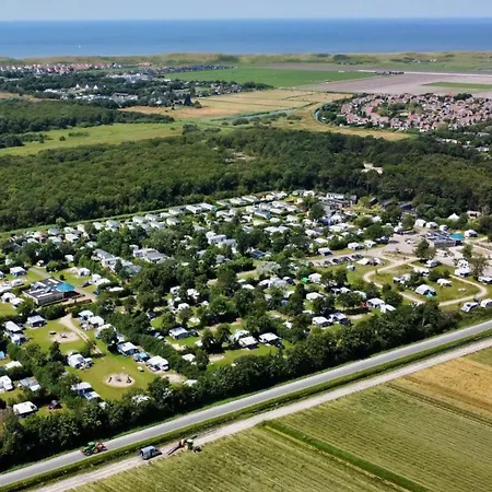 Duurzame Cabin, Gelegen In De Aan Zee בית נופש *