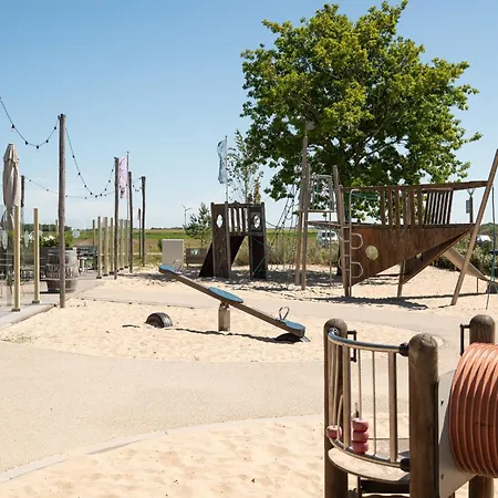 בית נופש Duurzame Cabin, Gelegen In De Aan Zee