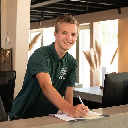 Duurzame Cabin, Gelegen In De Aan Zee בית נופש קלאנטסהוך
