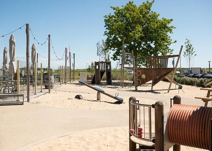 Nyaraló Duurzame Cabin, Gelegen In De Aan Zee